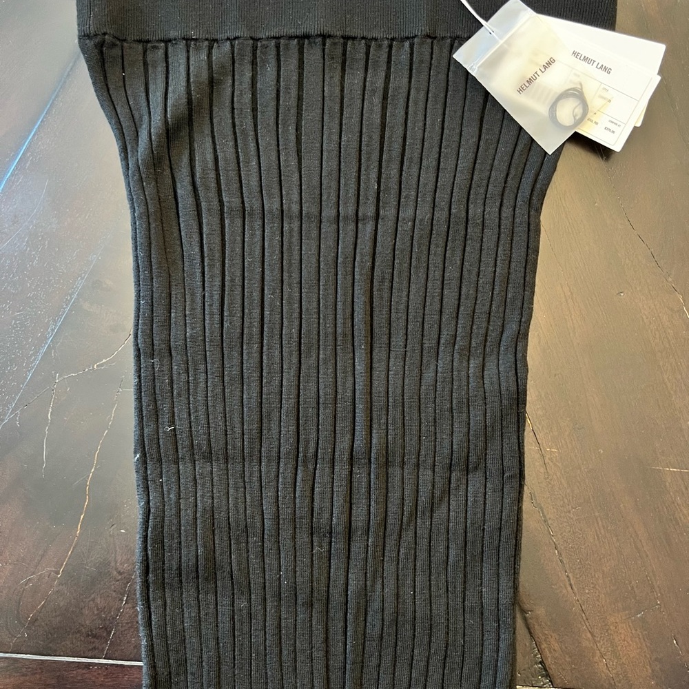 Woman’s Helmet Lang ribbed skirt never warn, tags still on